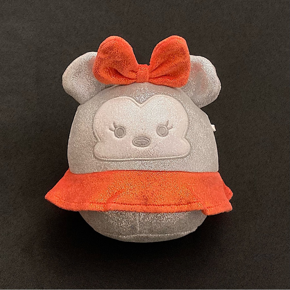 ⭐️ Disney 100 Limited Edition Minnie Mouse Squishmallow Silver Metallic
